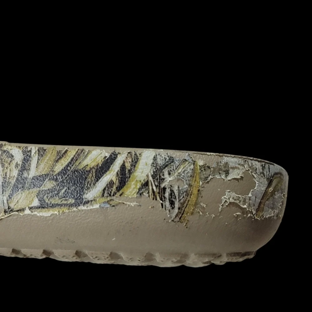 Crocs Camo Women's Size 11 Sandals in Camo and Patterned Design